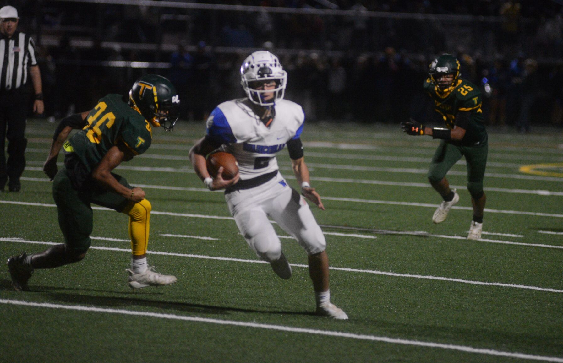 Scott rolls into the end zone